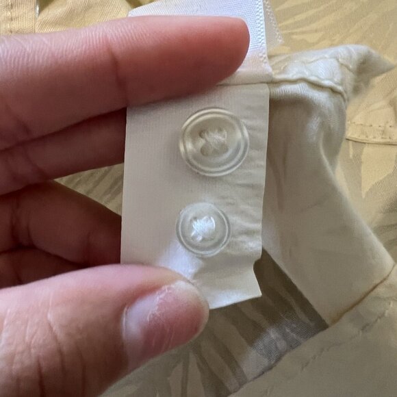 Chubbies Floral Button Short Sleeve Weekend Has Arrived Size‎ L Hawaiian Shirt - Picture 9 of 10